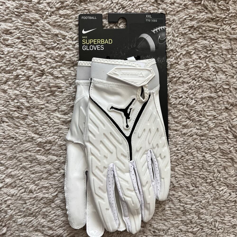 Nike Superbad Jordan White Football Gloves Magnigrip Size 2XL XXL DX4476-102 NWT